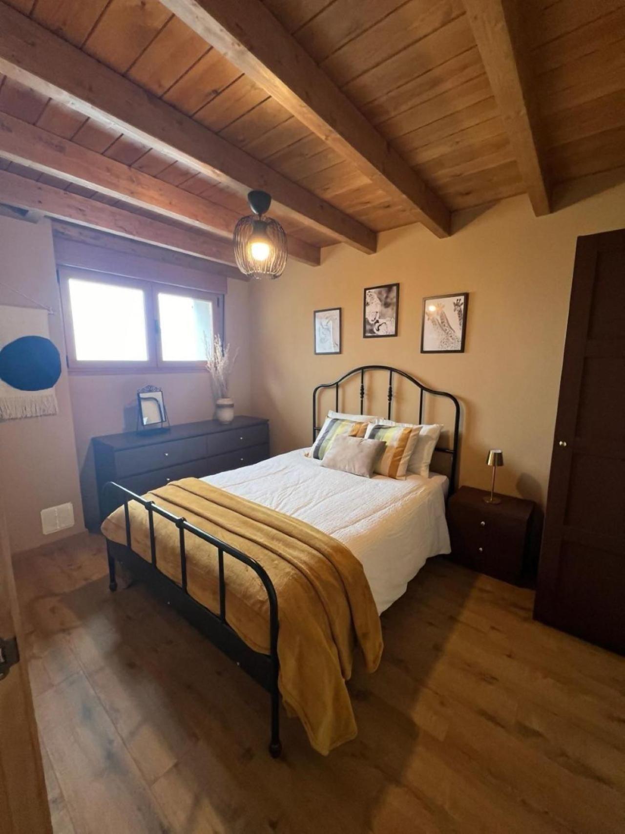 Casa Moises En Bimenes Villa Ngoại thất bức ảnh