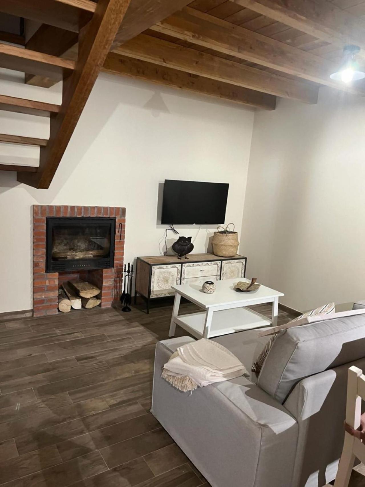 Casa Moises En Bimenes Villa Ngoại thất bức ảnh