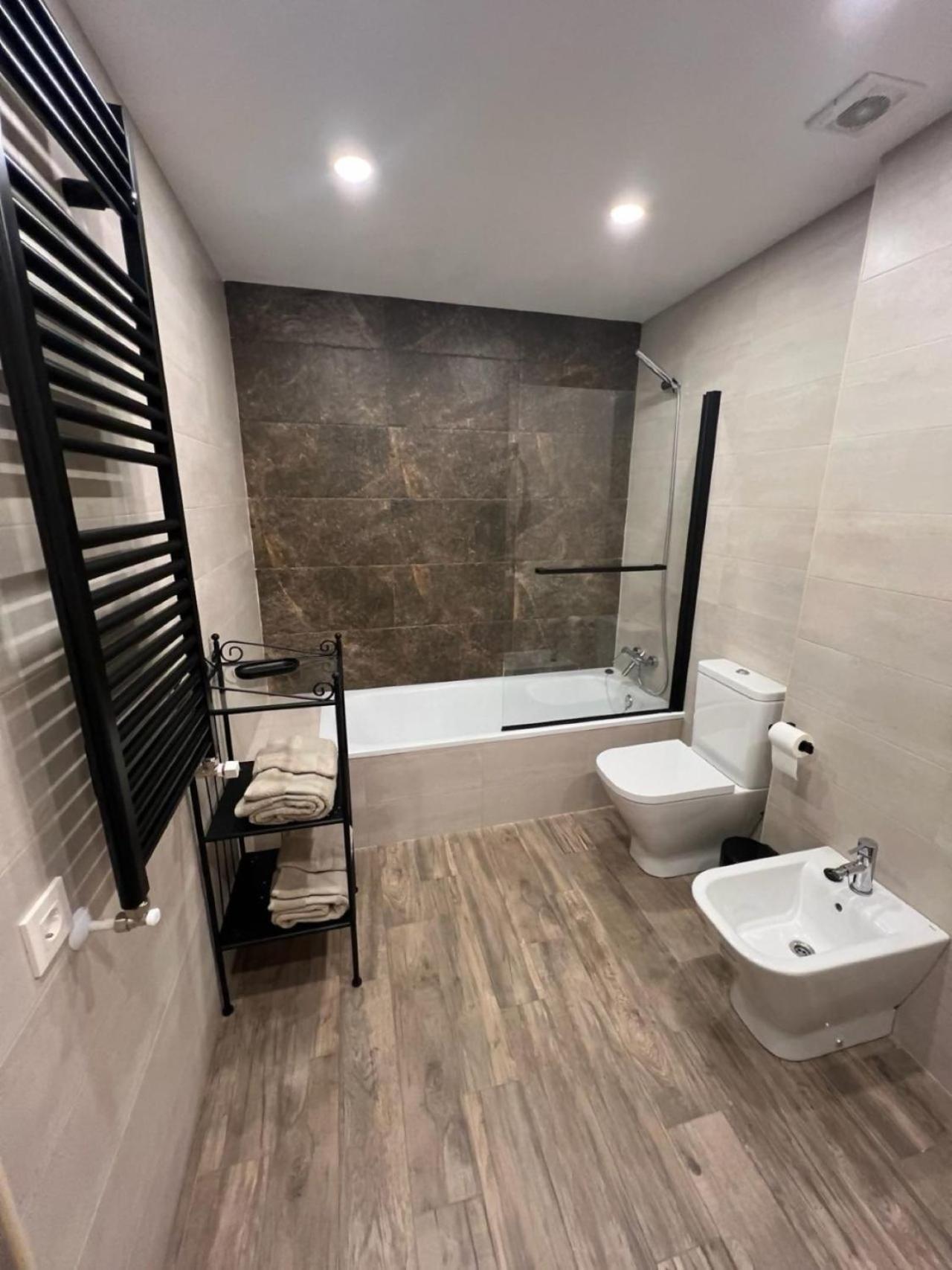 Casa Moises En Bimenes Villa Ngoại thất bức ảnh